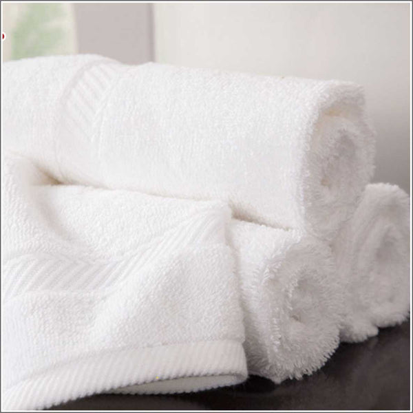 Pearl Lush Face Towel (13" x 13")